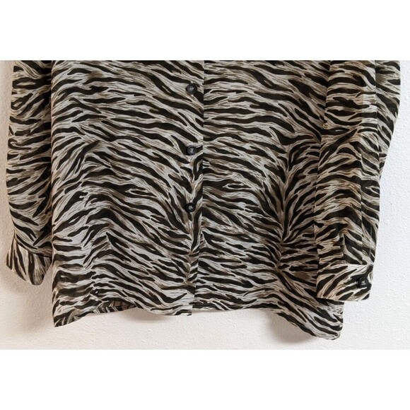 Women's COLDWATER CREEK Animal Print Long Sleeve Button-Up Blouse 1X - Picture 5 of 12